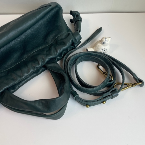 Madewell The Piazza Mini Crossbody Bag In Dark Palm